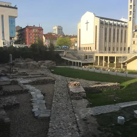 דירה Panorama Darvenitsa *