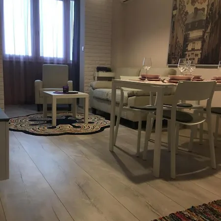 Panorama Darvenitsa * סופיה