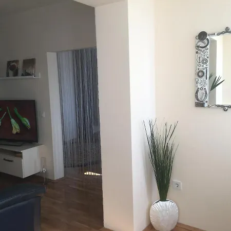 Panorama Darvenitsa דירה *
